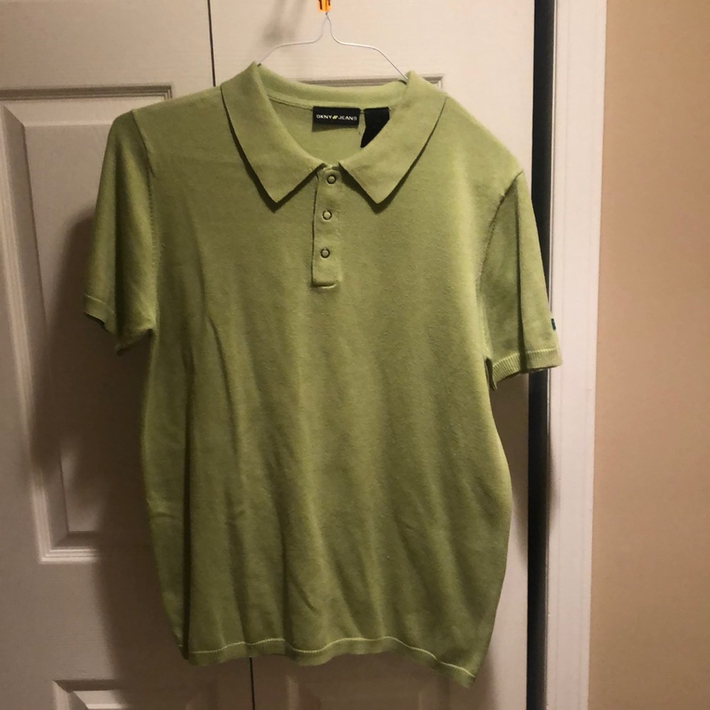 Green dkny sweater